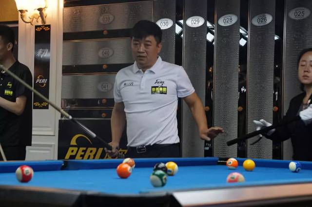 对球迷的意 对球迷的意