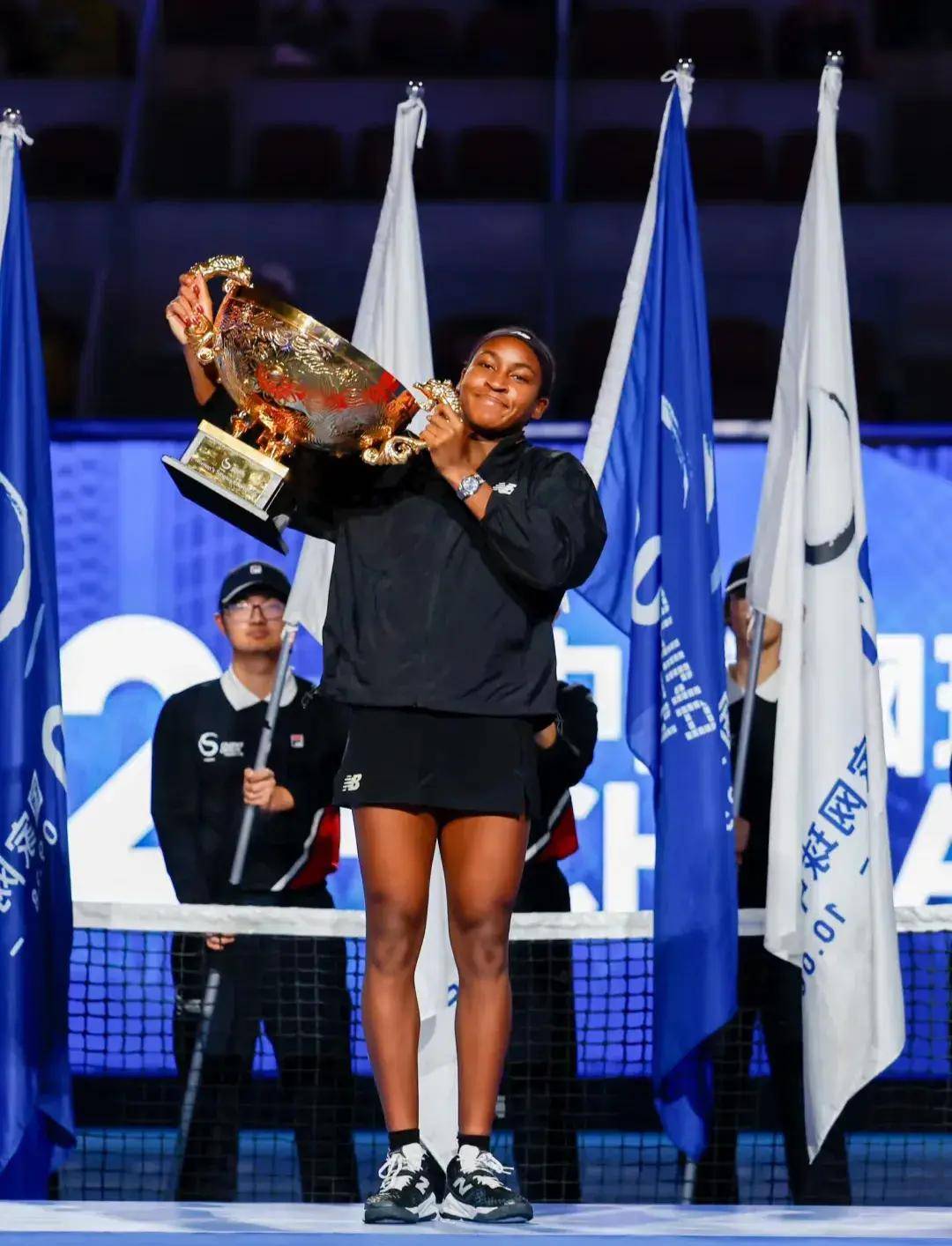 貌产生了影 貌产生了影