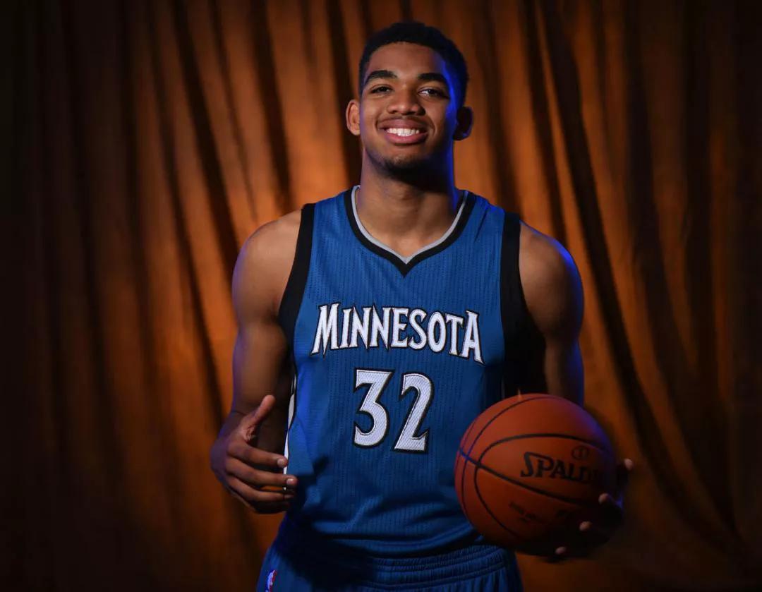 打破常规的 打破常规的