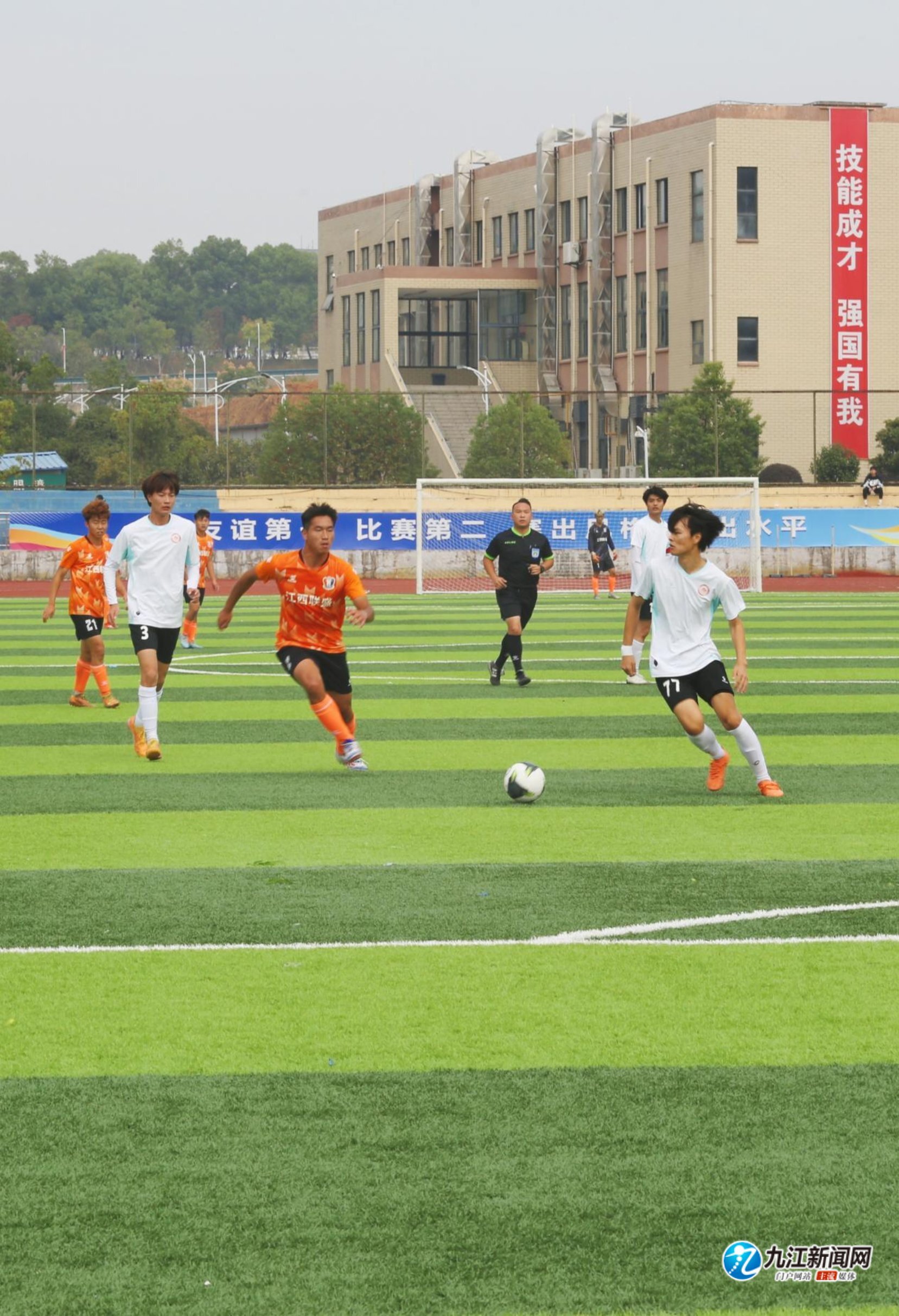 继续寻找扳 继续寻找扳